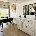 Duplex Centre - 50m De La - Clim - Garage - Netflix * Le Grau-du-Roi