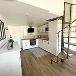 Duplex Centre - 50m De La - Clim - Garage - Netflix * Le Grau-du-Roi