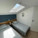 Duplex Centre - 50m De La - Clim - Garage - Netflix Lägenhet