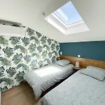 Duplex Centre - 50m De La - Clim - Garage - Netflix * Le Grau-du-Roi