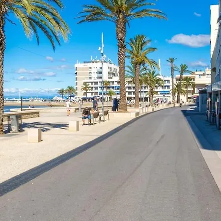 Apartment Duplex Centre - 50m De La - Clim - Garage - Netflix *