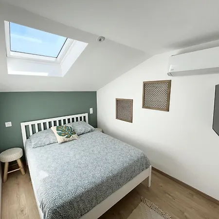 Duplex Centre - 50m De La - Clim - Garage - Netflix Apartment Le Grau-du-Roi