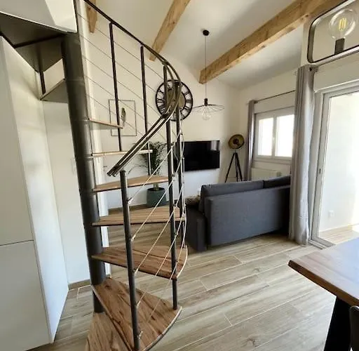 Duplex Centre - 50m De La - Clim - Garage - Netflix * Le Grau-du-Roi