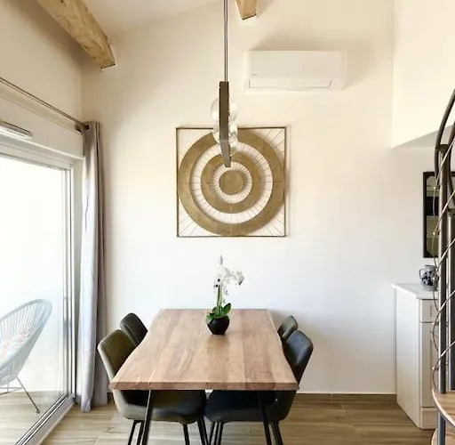 Duplex Centre - 50m De La - Clim - Garage - Netflix